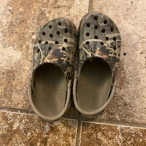 Camo crocs